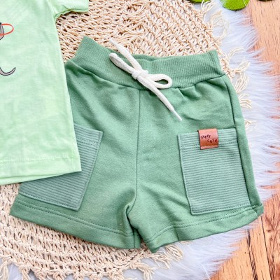 Conj. Camiseta We Are Super Super Cute e Bermuda - Verde